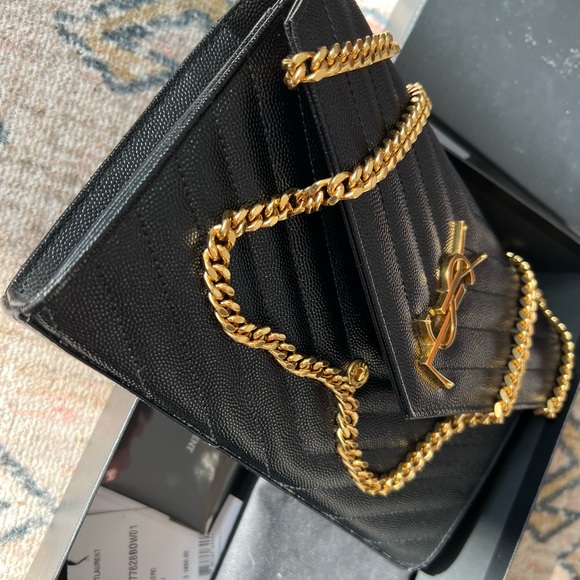 Saint Laurent YSL Monogram Small Wallet on Chain in Grained Leather MINT - Picture 11 of 14